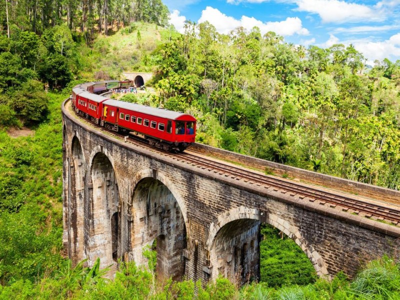 Train Journey to Ella